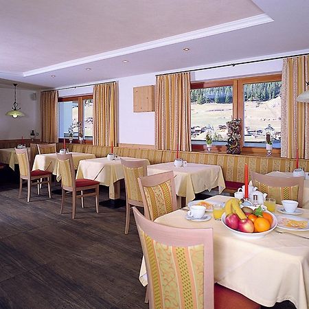 Garni Hotel Bel Vert Selva di Val Gardena Exterior foto